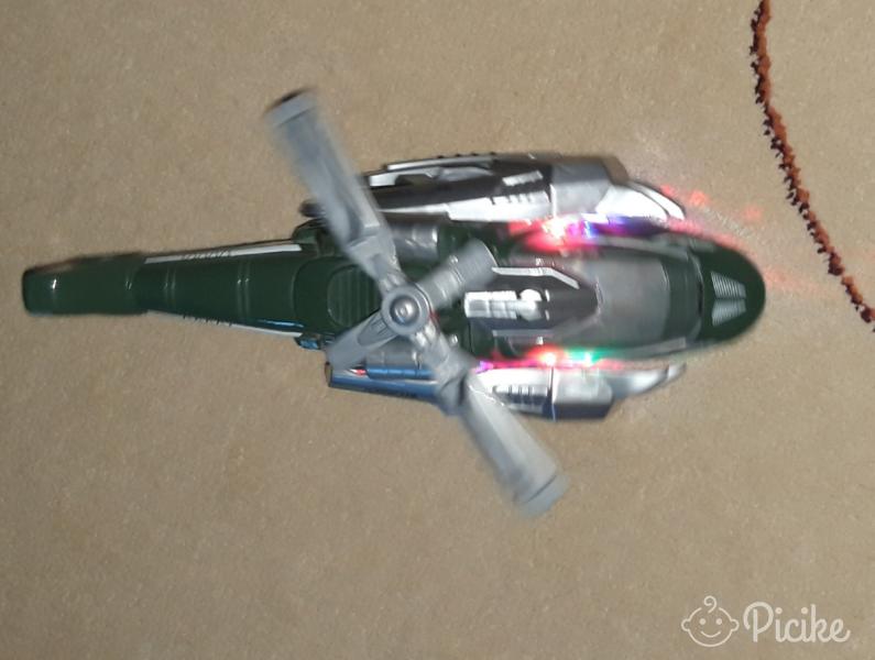 Katonai helikopter