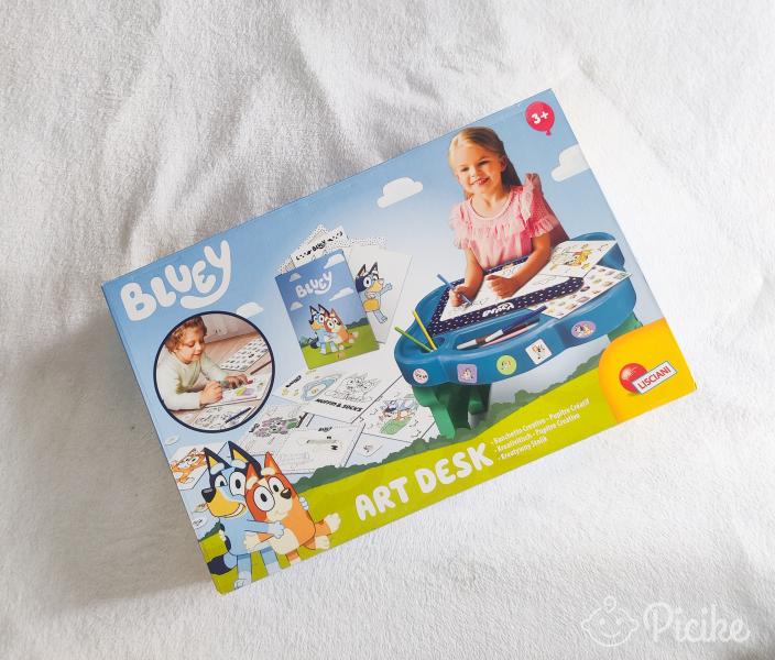 Új Bluey rajzasztal