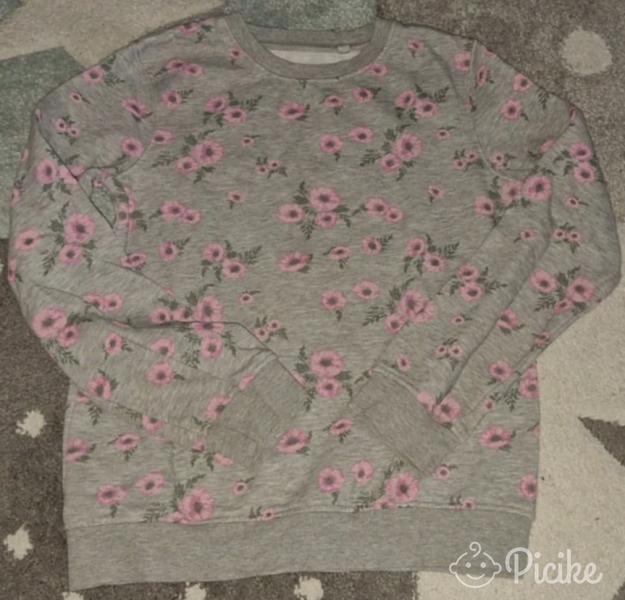 146/152es pamut C&A pulcsi