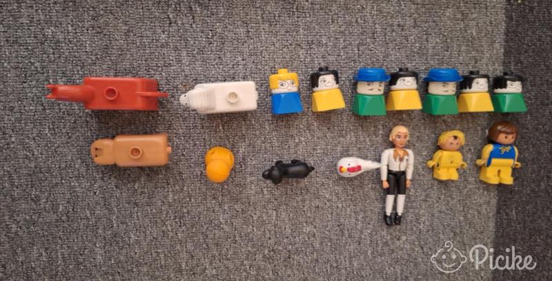 Lego Duplo sok figurával