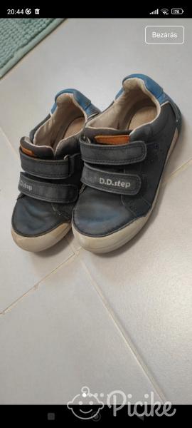 D.D step cipő 28