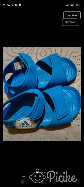 Adidas szandál 29es