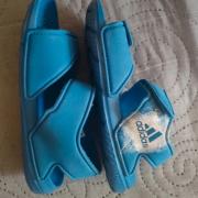 Adidas szandál 29es