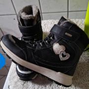 33as bundás vízhatlan bakancs