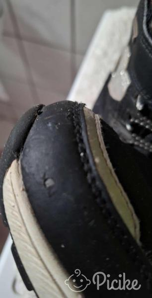 33as bundás vízhatlan bakancs