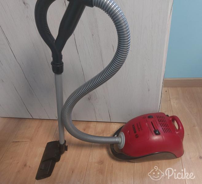 Bosch játék porszívó