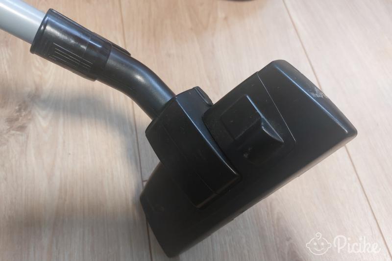 Bosch játék porszívó