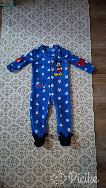 Rugdalozo pizsama 86os