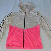 158/164es alig használt tréning felső