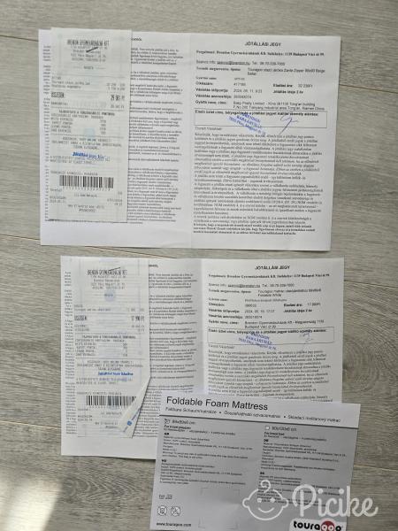 Touragoo utazó járóka matraccal 90x90 cm