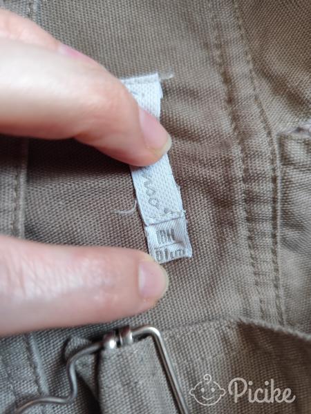 Kisfiú kantáros nadrágok