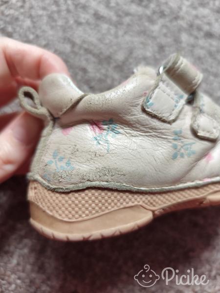 Kislány cipő, 19-es