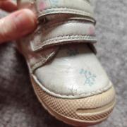 Kislány cipő, 19-es