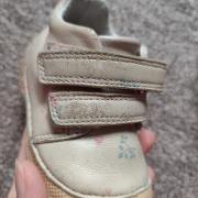 Kislány cipő, 19-es