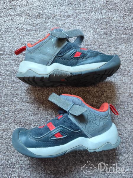 Quechua, 26-os kisfiú cipő