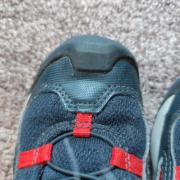 Quechua, 26-os kisfiú cipő