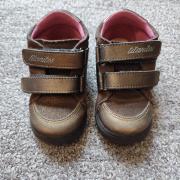 Kislány cipő, 21-es