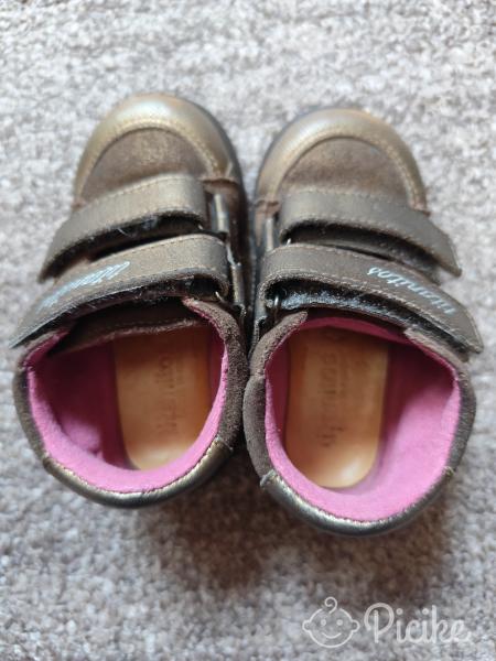 Kislány cipő, 21-es