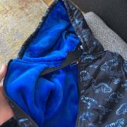 Kisfiú kabát, dinós