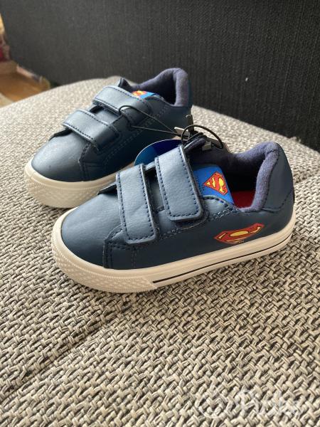 Kisfiú cipő, Superman