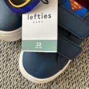 Kisfiú cipő, Superman