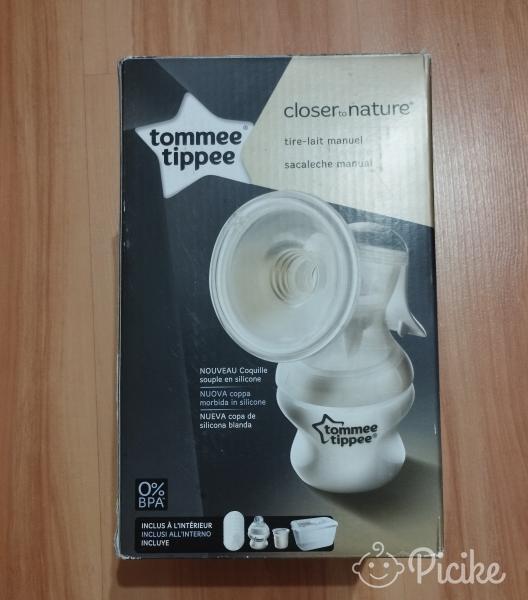 Tommee Tippee Mellszívó tartozékok és tároló doboz